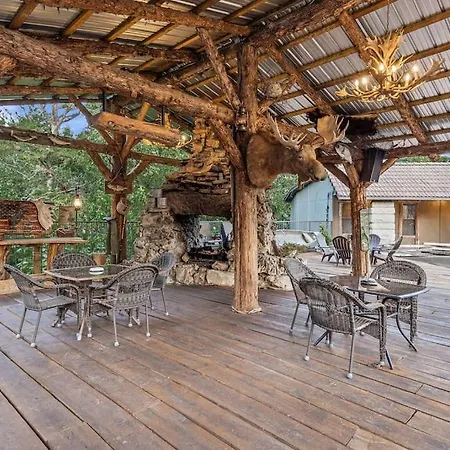 Stonegate Lodge King Bed Wifi 50In Roku Tv Salt Water Pool Room # 302 Eureka Springs Exterior foto